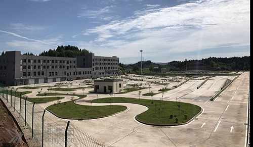 06.jpg